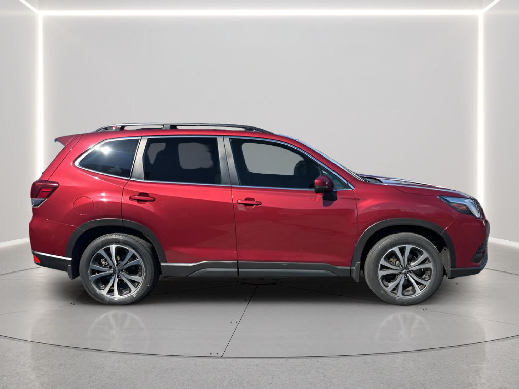 Used 2023 Subaru Forester Limited AWD/4WD image 7