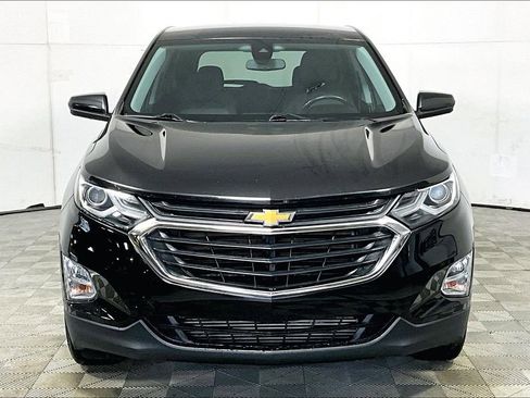 Used 2020 Chevrolet Equinox LT image 3