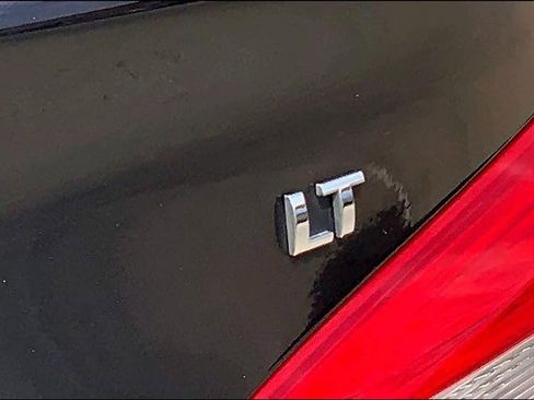 Used 2016 Chevrolet Cruze LT FWD image 10