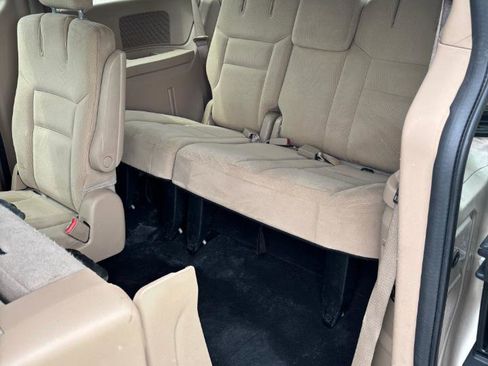 Used 2015 Dodge Grand Caravan SXT FWD image 20