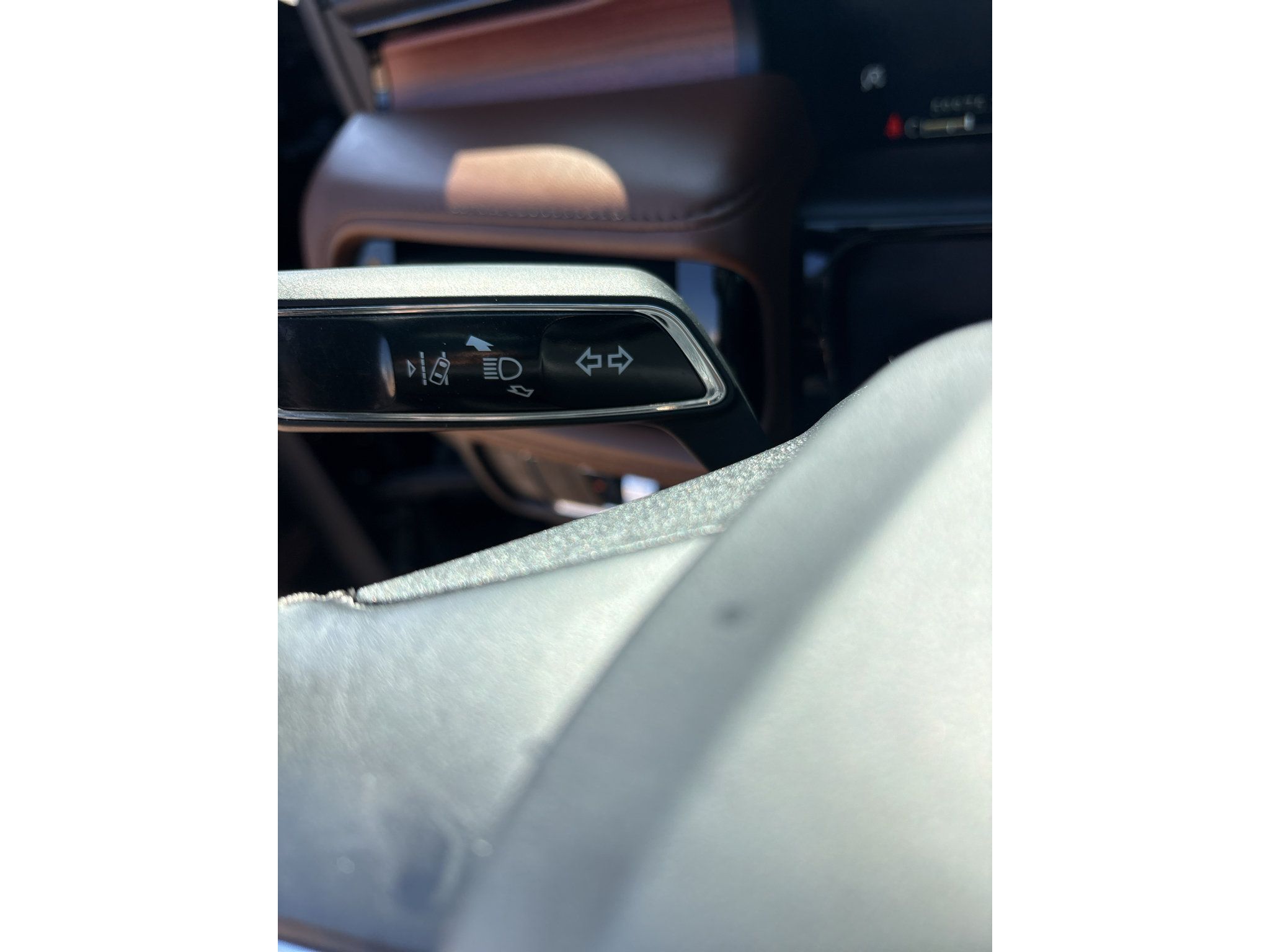 Used 2022 Lincoln Nautilus Reserve FWD image 26
