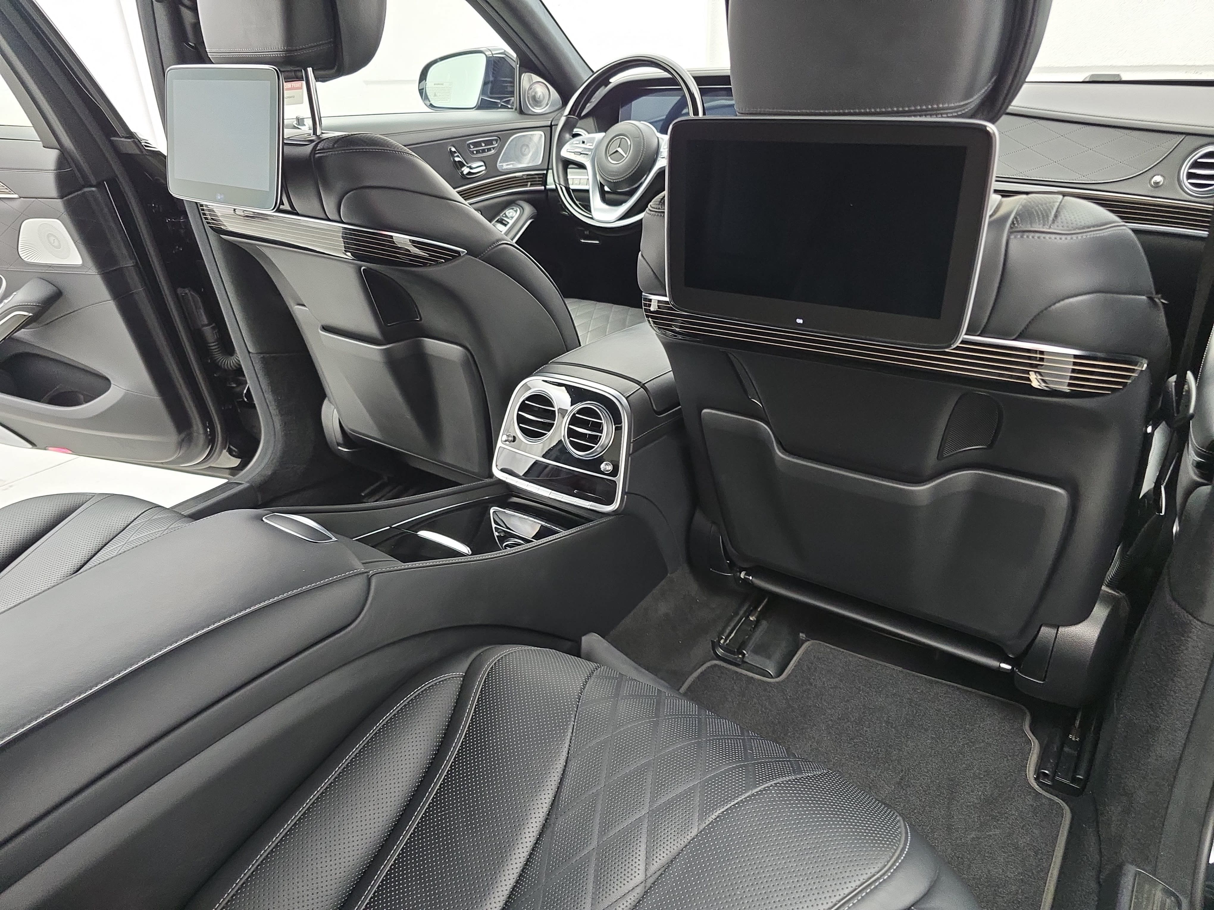 Used 2020 Mercedes-Benz S 560 Sedan image 13