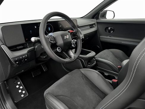 New 2025 Hyundai Ioniq 5 N image 14