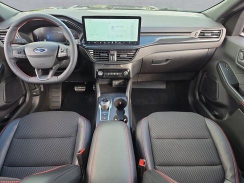 Certified 2023 Ford Escape ST-Line w/ Tech Pack #1 image 9