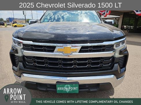 Used 2025 Chevrolet Silverado 1500 LT RWD image 3