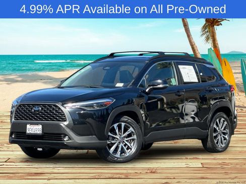 Used 2023 Toyota Corolla Cross XLE w/ Convenience Package AWD/4WD image 2