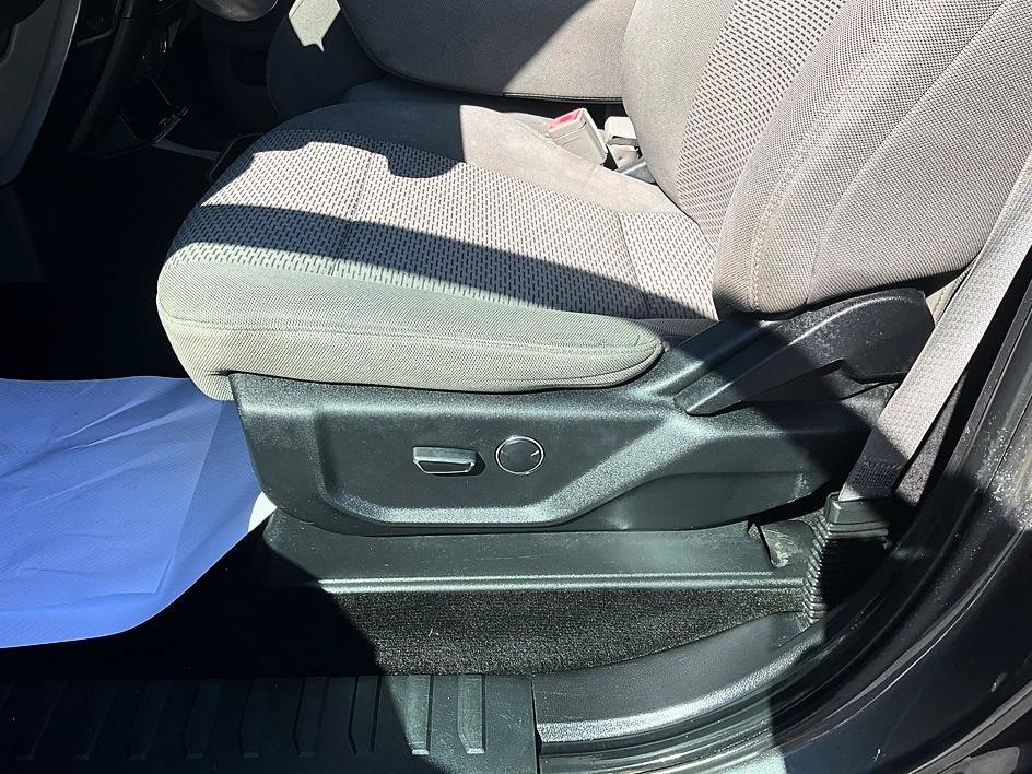 Used 2018 Ford F150 4x4 SuperCrew image 16