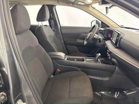 Used 2025 Nissan Kicks S image 20