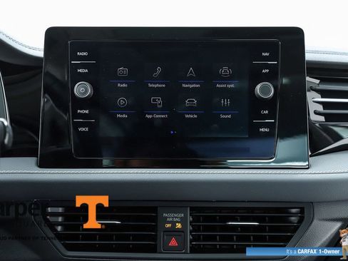 Used 2025 Volkswagen Jetta SEL image 61