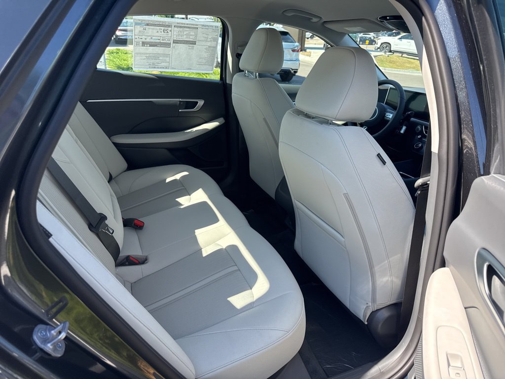 New 2026 Hyundai Sonata SEL FWD image 11