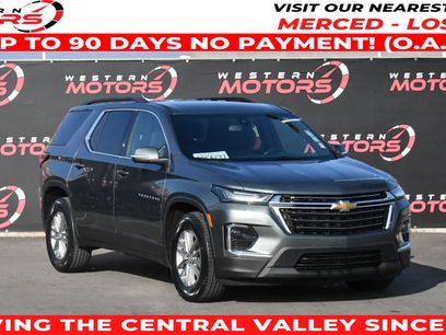 Used 2022 Chevrolet Traverse LT