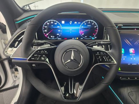 New 2026 Mercedes-Benz E 350 4MATIC Sedan image 14