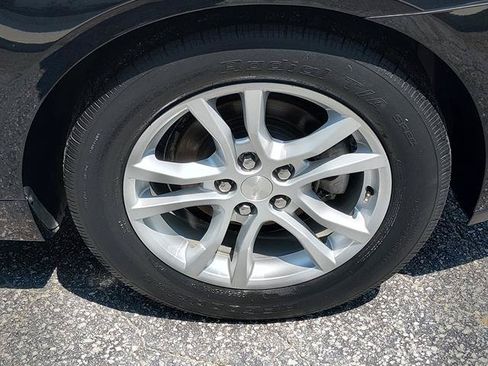 Used 2015 Chevrolet Camaro LS RWD image 10