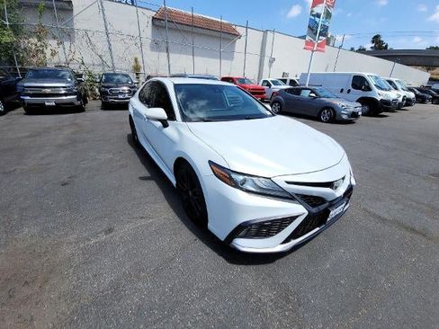 Used 2022 Toyota Camry XSE FWD image 2