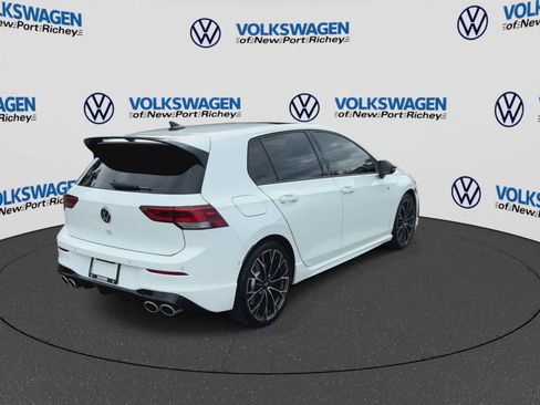 Used 2026 Volkswagen Golf AWD/4WD image 8