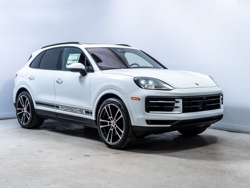 New 2026 Porsche Cayenne image 9