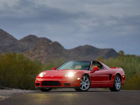 Used 2005 Acura NSX T RWD image 17