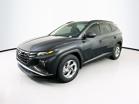 Used 2023 Hyundai Tucson SEL image 3