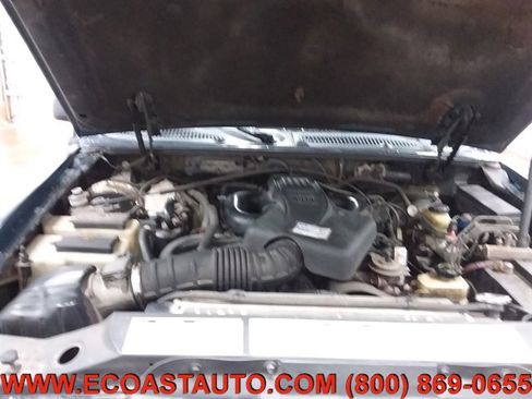 Used 1998 Ford Explorer XLT image 9