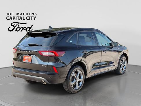 Used 2024 Ford Escape ST-Line w/ Tech Pack #1 AWD/4WD image 5
