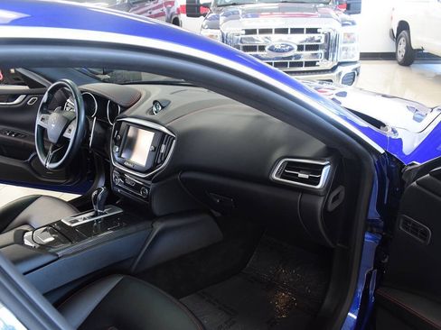 Used 2016 Maserati Ghibli S RWD image 53