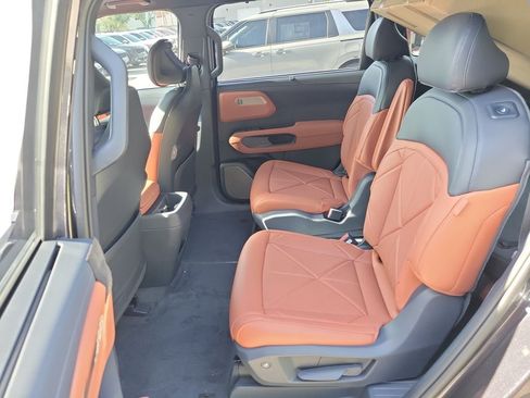 New 2027 Kia Telluride SX FWD image 17