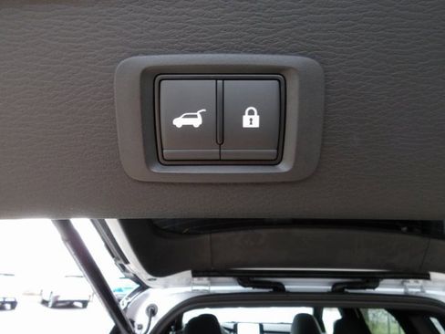 New 2025 Mitsubishi Outlander SEL Black Edition image 11