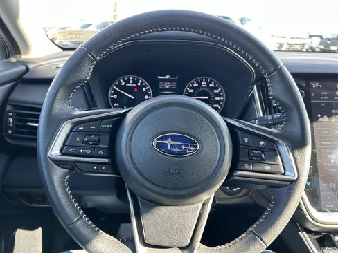 Used 2025 Subaru Outback Premium w/ Popular Package #1A image 25