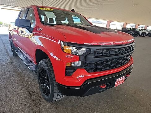 Used 2023 Chevrolet Silverado 1500 Custom Trail Boss AWD/4WD image 5