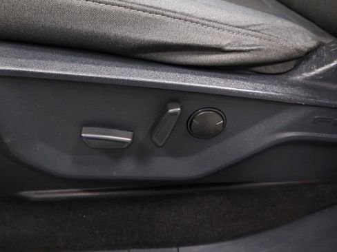 Used 2022 Ford F150 XLT w/ Equipment Group 302A High image 24