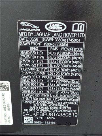 New 2026 Land Rover Range Rover Long Wheelbase SE AWD/4WD image 17