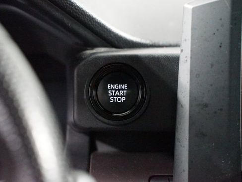 Certified 2025 Toyota Tacoma SR5 RWD image 18