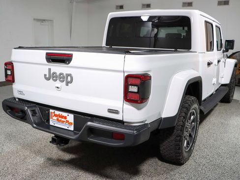 Used 2022 Jeep Gladiator Overland w/ Popular Equipment Package AWD/4WD image 7