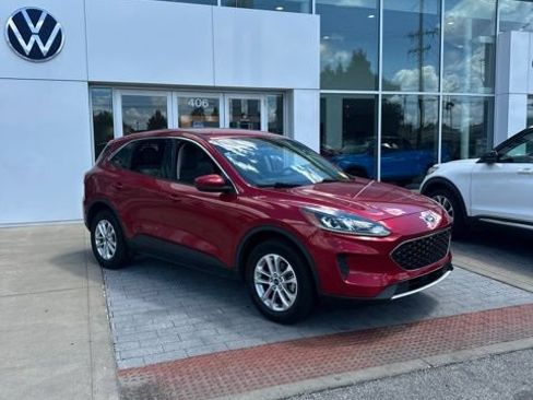 Used 2020 Ford Escape SE AWD/4WD image 3
