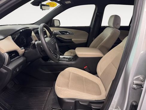 Used 2022 Chevrolet Traverse LS w/ Midnight/Sport Edition AWD/4WD image 7