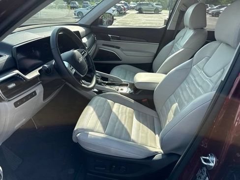 Certified 2024 Kia Telluride SX Prestige AWD/4WD image 12