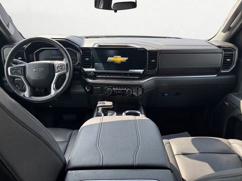 Used 2023 Chevrolet Silverado 1500 RST w/ Convenience Package II RWD image 10