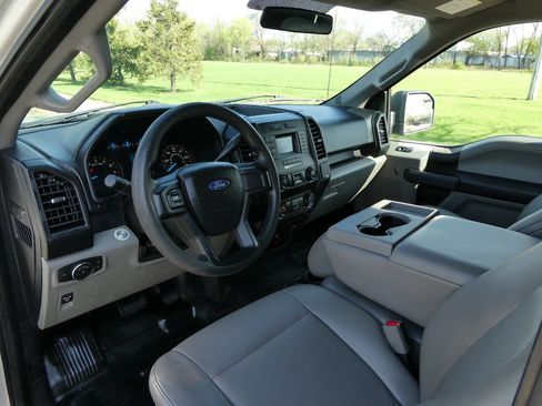 Used 2017 Ford F150 XL w/ XL Power Equipment Group RWD image 10