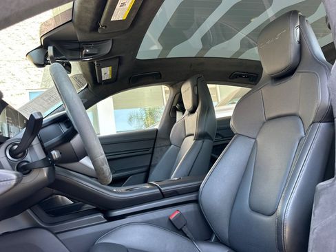 Certified 2025 Porsche Taycan Turbo GT AWD/4WD image 5