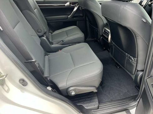 Used 2023 Lexus GX 460 Premium AWD/4WD image 23