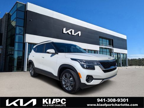 Certified 2023 Kia Seltos S image 1