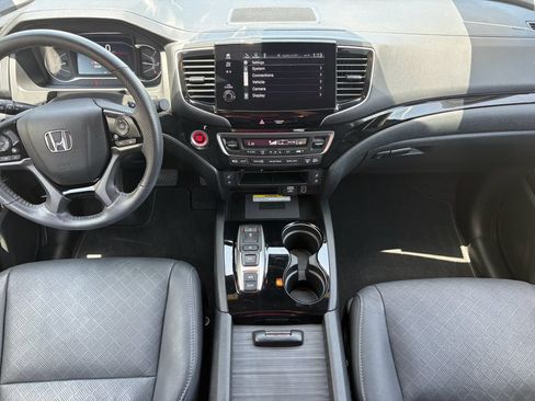 Certified 2023 Honda Passport Elite image 2