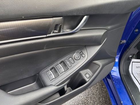 Used 2022 Honda Accord Sport image 17