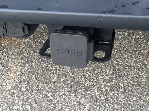 Used 2024 Jeep Wrangler Unlimited Sport AWD/4WD image 44
