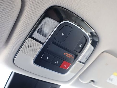 Used 2023 Hyundai Sonata SEL image 21