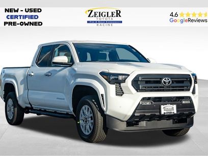 New 2025 Toyota Tacoma SR5