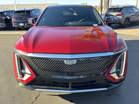 Used 2024 Cadillac Lyriq Luxury w/ LPO, Floor Liner Package image 3