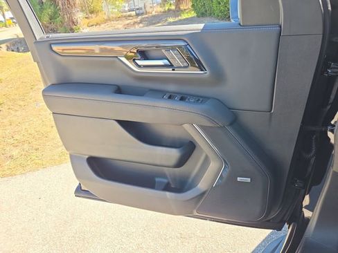 New 2026 GMC Yukon XL Elevation w/ Elevation Premium Package image 22