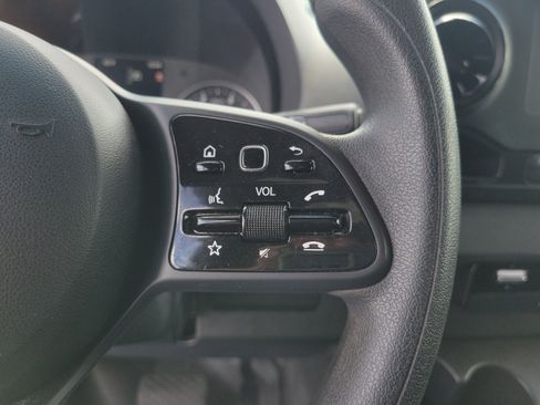 Used 2024 Mercedes-Benz Sprinter 2500 image 17