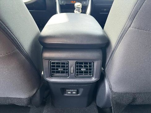 Certified 2025 Toyota RAV4 XLE FWD image 18